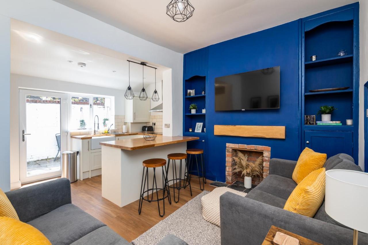 Stylish, Centrally Located Terrace - Pass The Key York Exterior foto